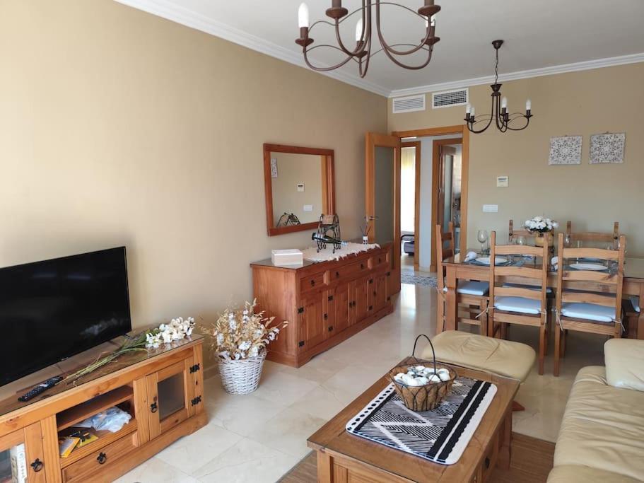 Penthouse Paradiso: 2Br Oasis In Casares Del Sol Exterior foto